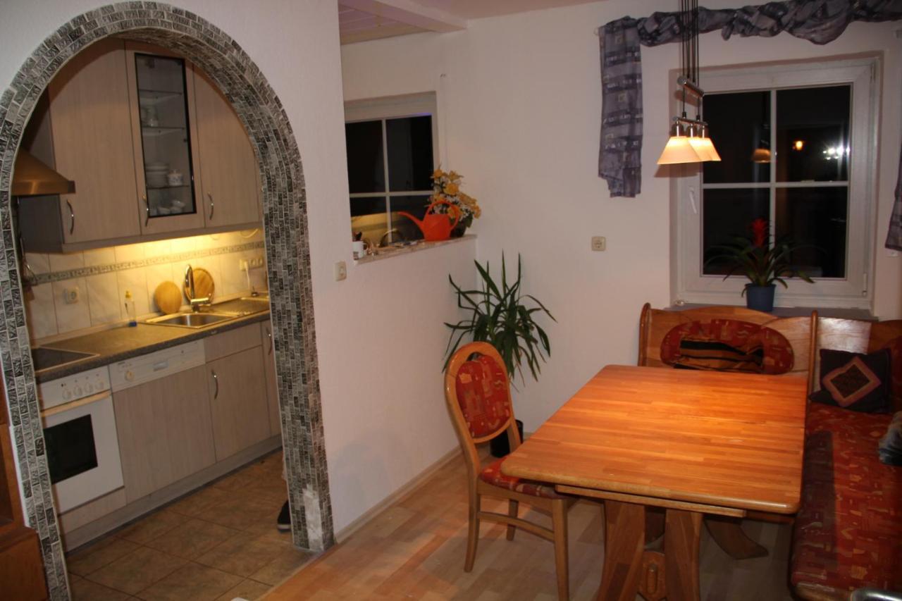 Ferienwohnung Mit 4 Schlafzimmer Fuer 2 Bis 9 Gaeste----Apartment With 4 Bedrooms For 2 To 9 Guests Norimberk Exteriér fotografie